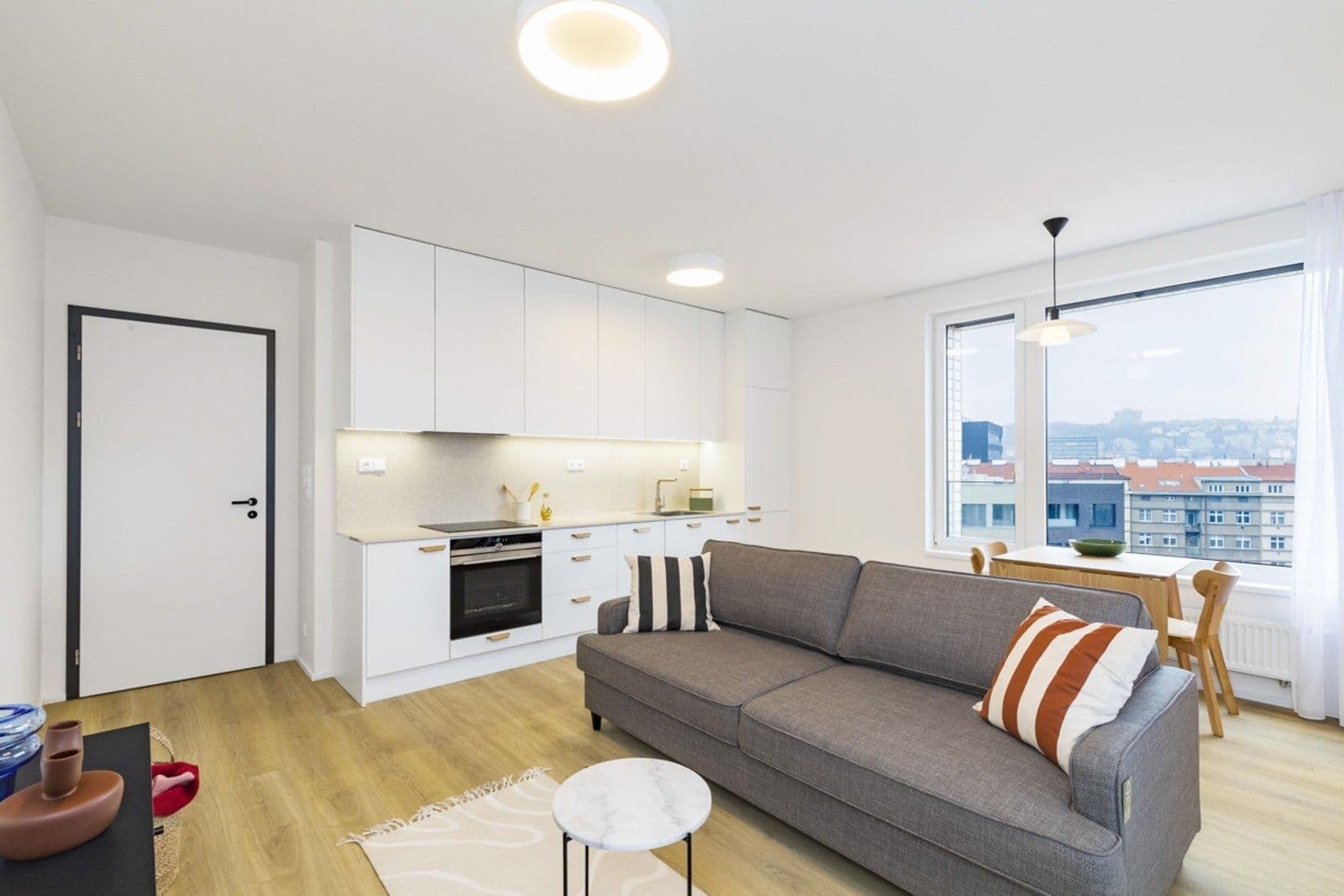 Prenájom bytu 2-izbový 55 m², U Pergamenky, Praha, Praha Prenájom bytu 2-izbový 55 m², U Pergamenky, Praha, Praha