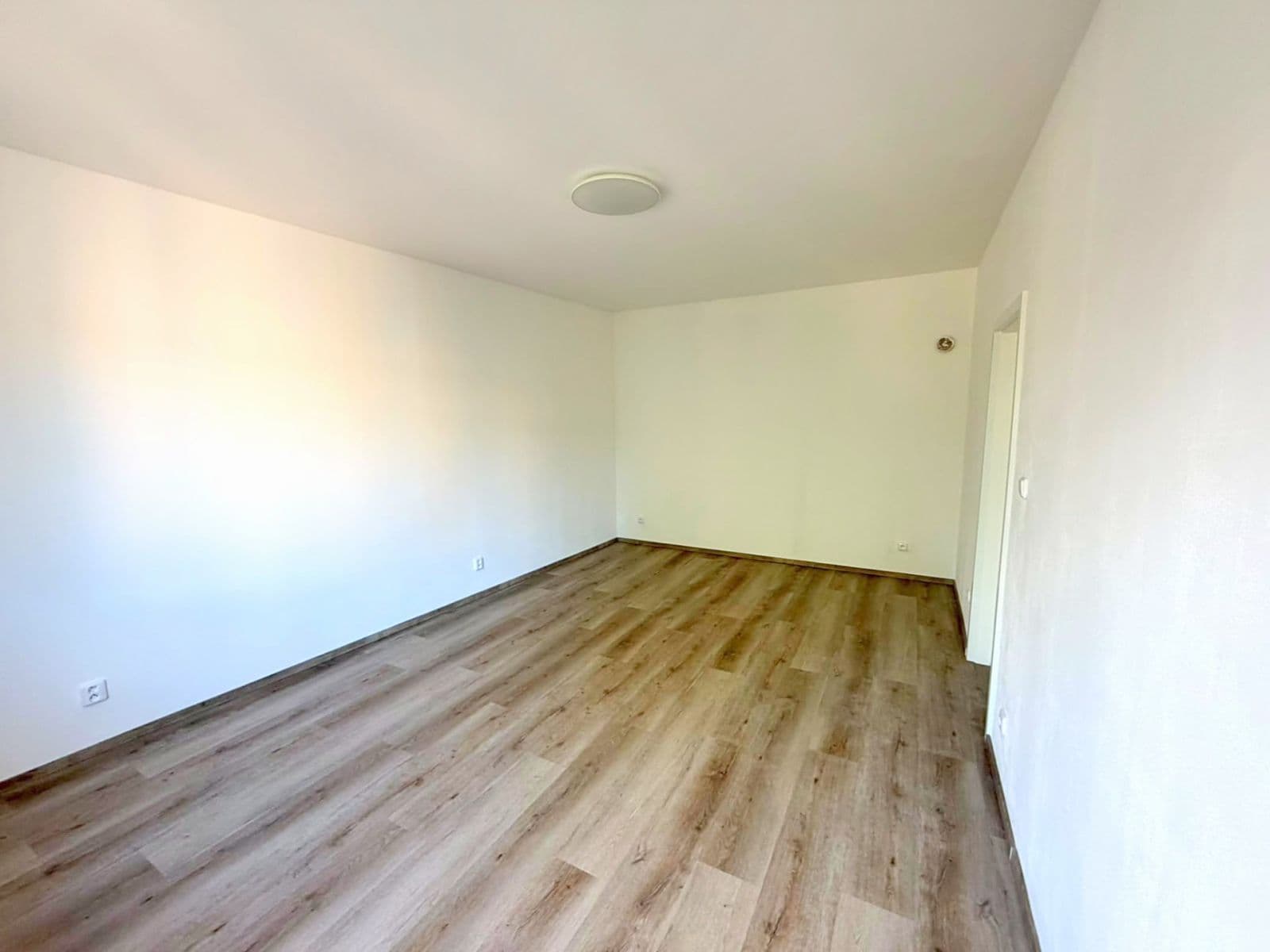 Predaj bytu 2-izbový 52 m², Palackého třída, Nymburk, Středočeský kraj Predaj bytu 2-izbový 52 m², Palackého třída, Nymburk, Středočeský kraj