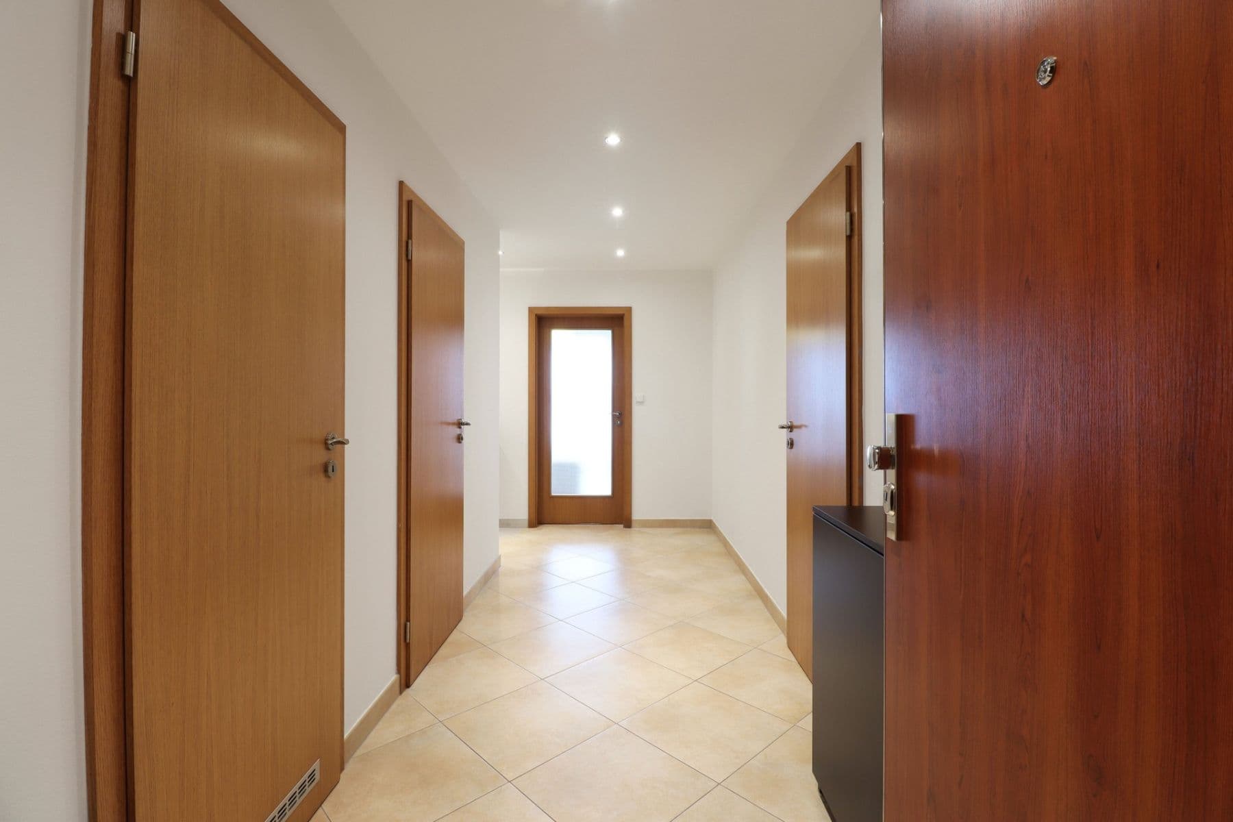 Prenájom bytu 3-izbový 81 m², Nad Akcízem, Praha, Praha Prenájom bytu 3-izbový 81 m², Nad Akcízem, Praha, Praha