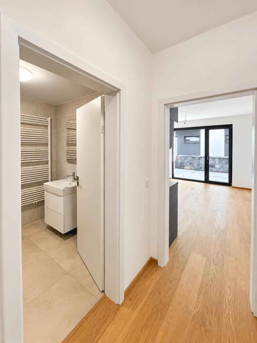 Prenájom bytu 1-izbový 44 m², Gočárova třída, Hradec Králové, Královéhradecký kraj Prenájom bytu 1-izbový 44 m², Gočárova třída, Hradec Králové, Královéhradecký kraj