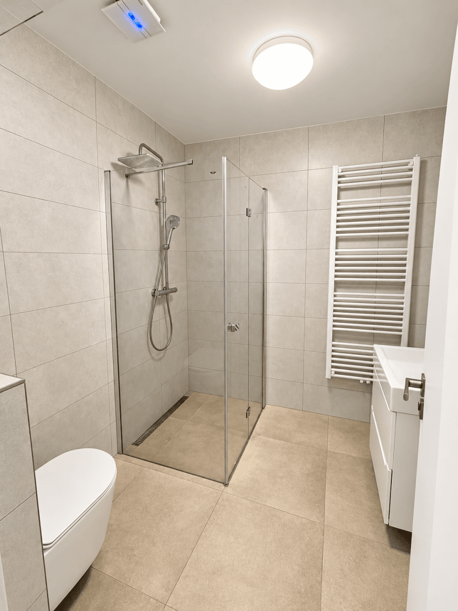 Prenájom bytu 1-izbový 44 m², Gočárova třída, Hradec Králové, Královéhradecký kraj Prenájom bytu 1-izbový 44 m², Gočárova třída, Hradec Králové, Královéhradecký kraj