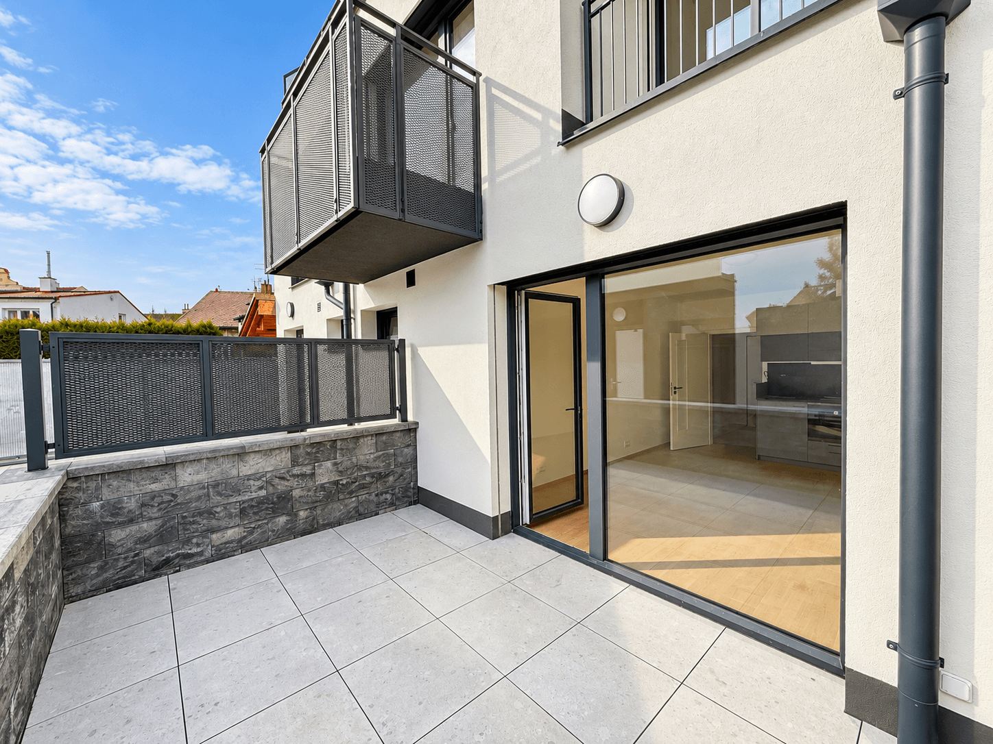 Prenájom bytu 1-izbový 44 m², Gočárova třída, Hradec Králové, Královéhradecký kraj Prenájom bytu 1-izbový 44 m², Gočárova třída, Hradec Králové, Královéhradecký kraj