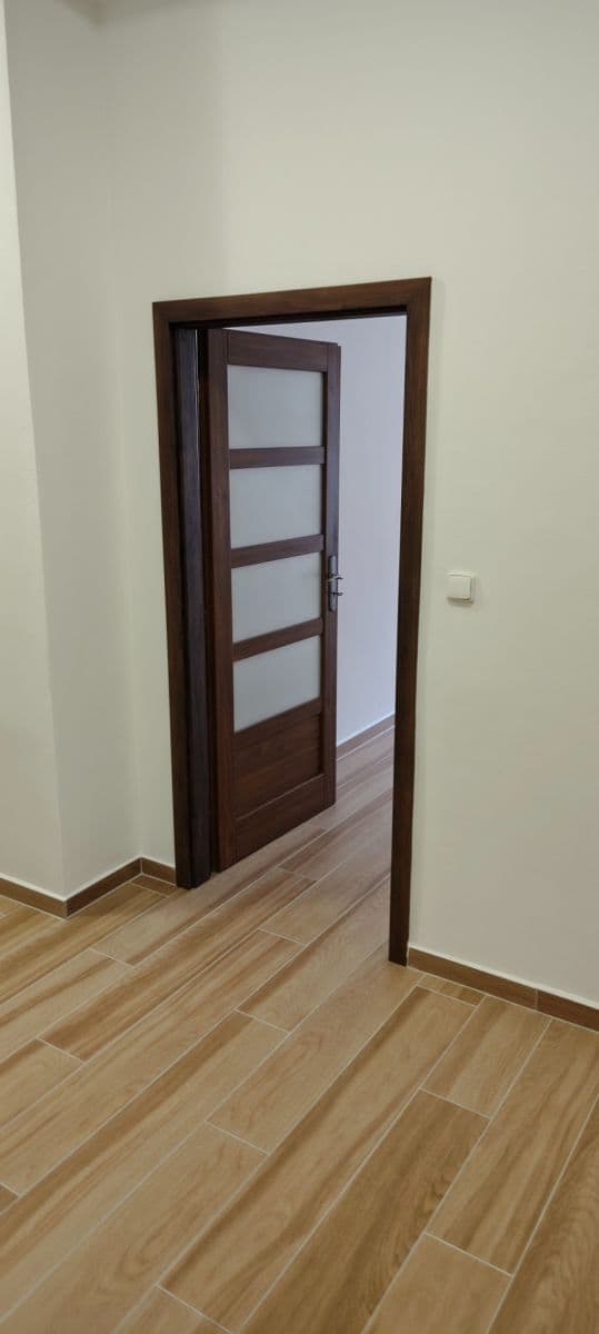 Prenájom bytu 1-izbový 49 m², Poupětova, Praha, Praha Prenájom bytu 1-izbový 49 m², Poupětova, Praha, Praha