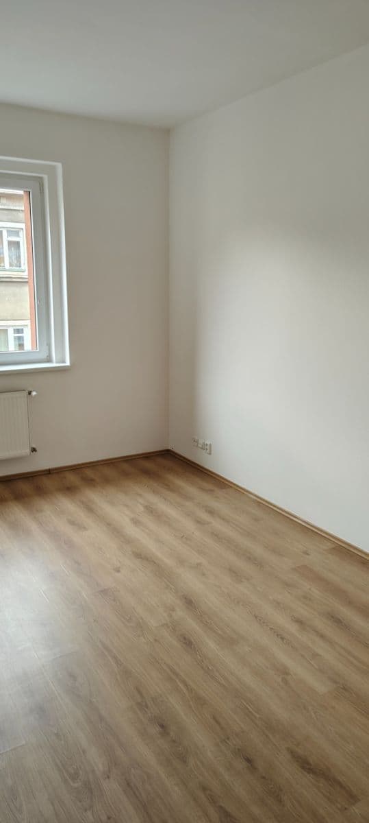 Prenájom bytu 1-izbový 49 m², Poupětova, Praha, Praha Prenájom bytu 1-izbový 49 m², Poupětova, Praha, Praha