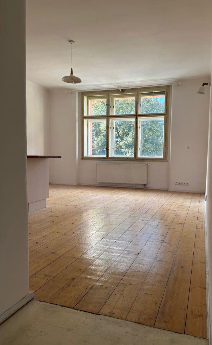 Prenájom bytu 2-izbový 80 m², U Vody, Praha, Praha Prenájom bytu 2-izbový 80 m², U Vody, Praha, Praha