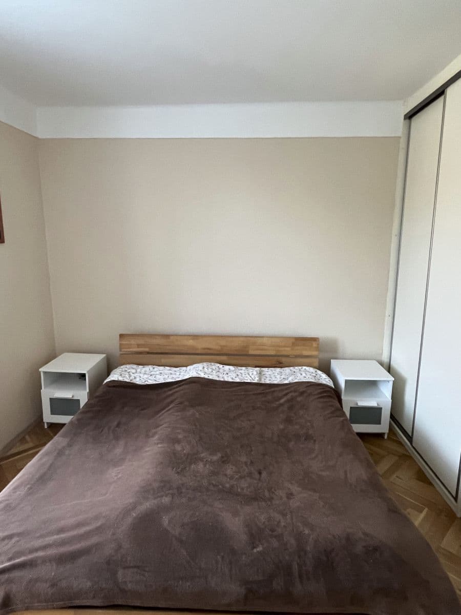 Prenájom bytu 2-izbový 51 m², Blatenská, Plzeň, Plzeňský kraj Prenájom bytu 2-izbový 51 m², Blatenská, Plzeň, Plzeňský kraj