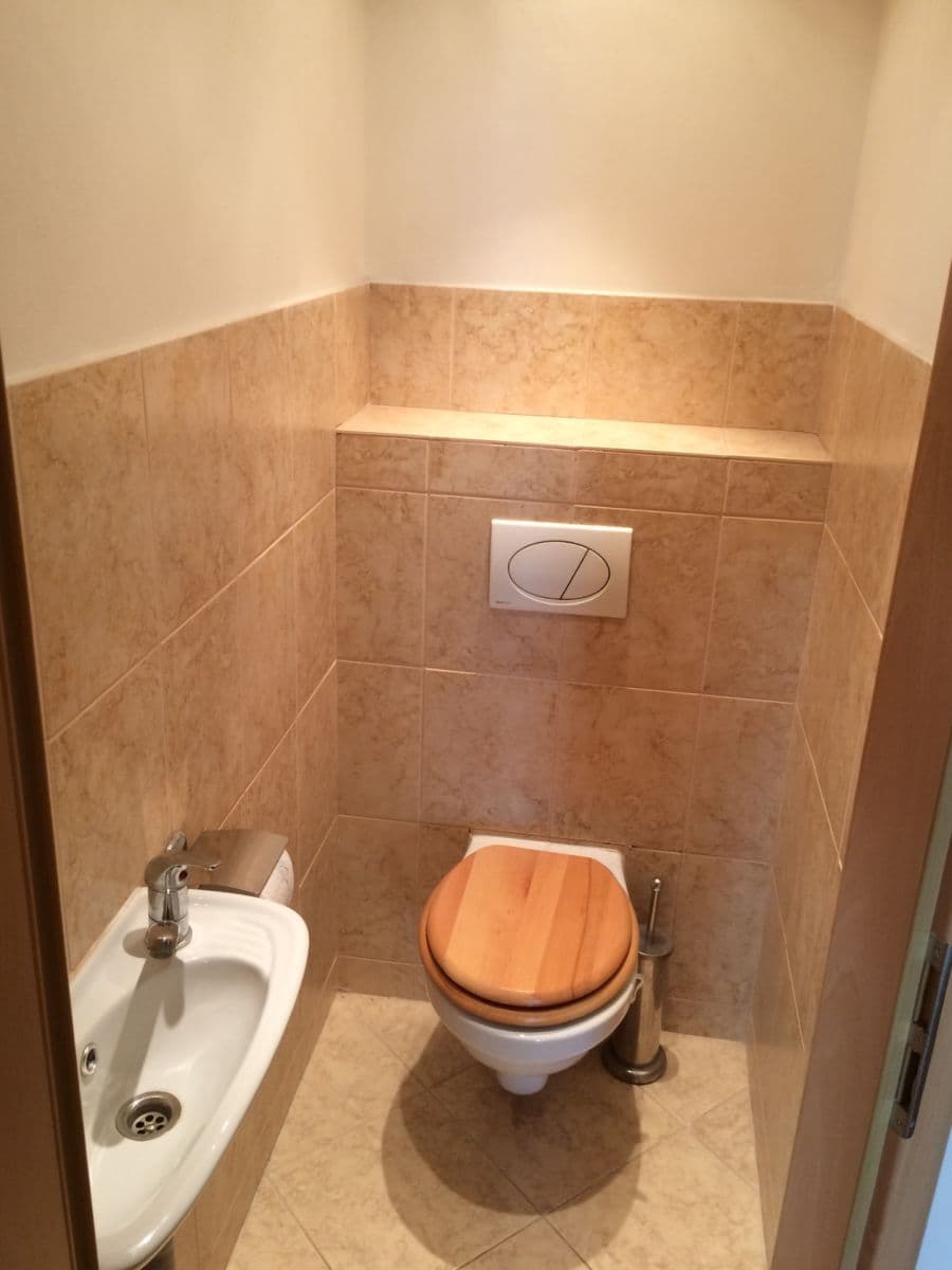 Prenájom bytu 3-izbový 68 m², Slévačská, Praha, Praha Prenájom bytu 3-izbový 68 m², Slévačská, Praha, Praha