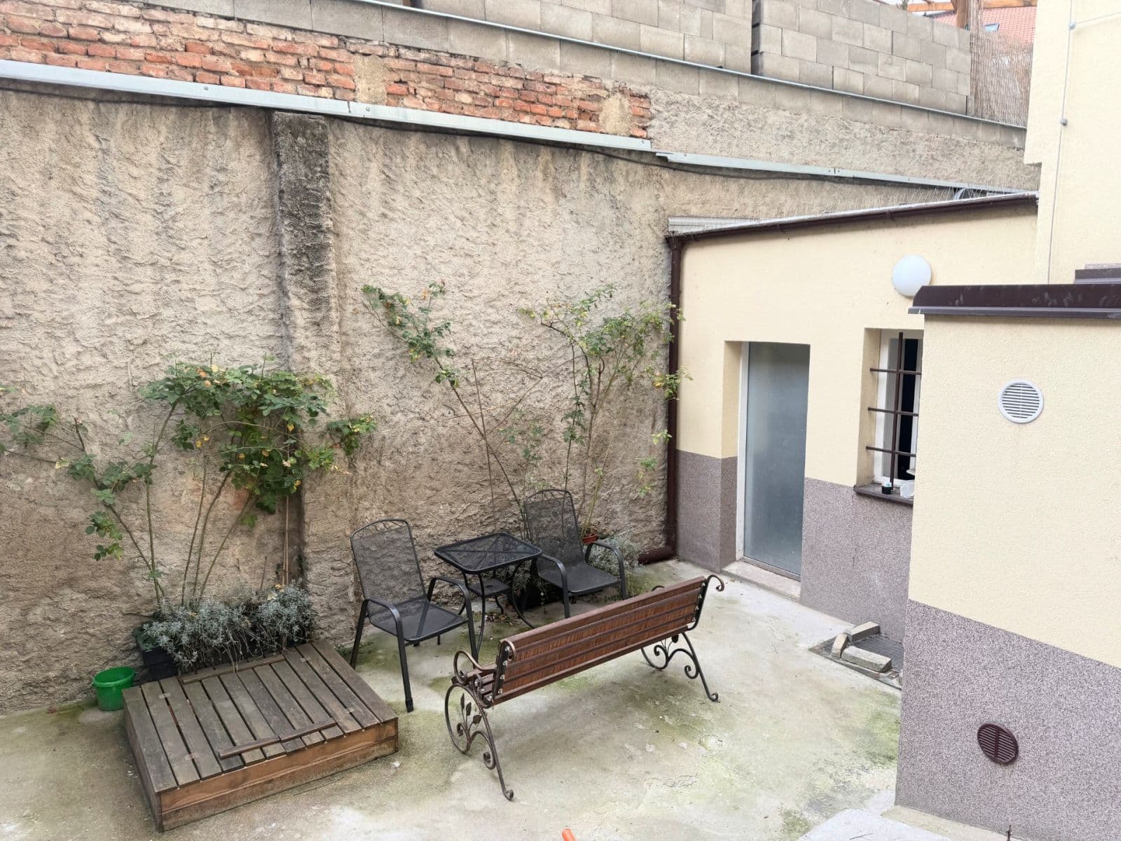 Predaj bytu 2-izbový 41 m², Bubenská, Praha, Praha Predaj bytu 2-izbový 41 m², Bubenská, Praha, Praha