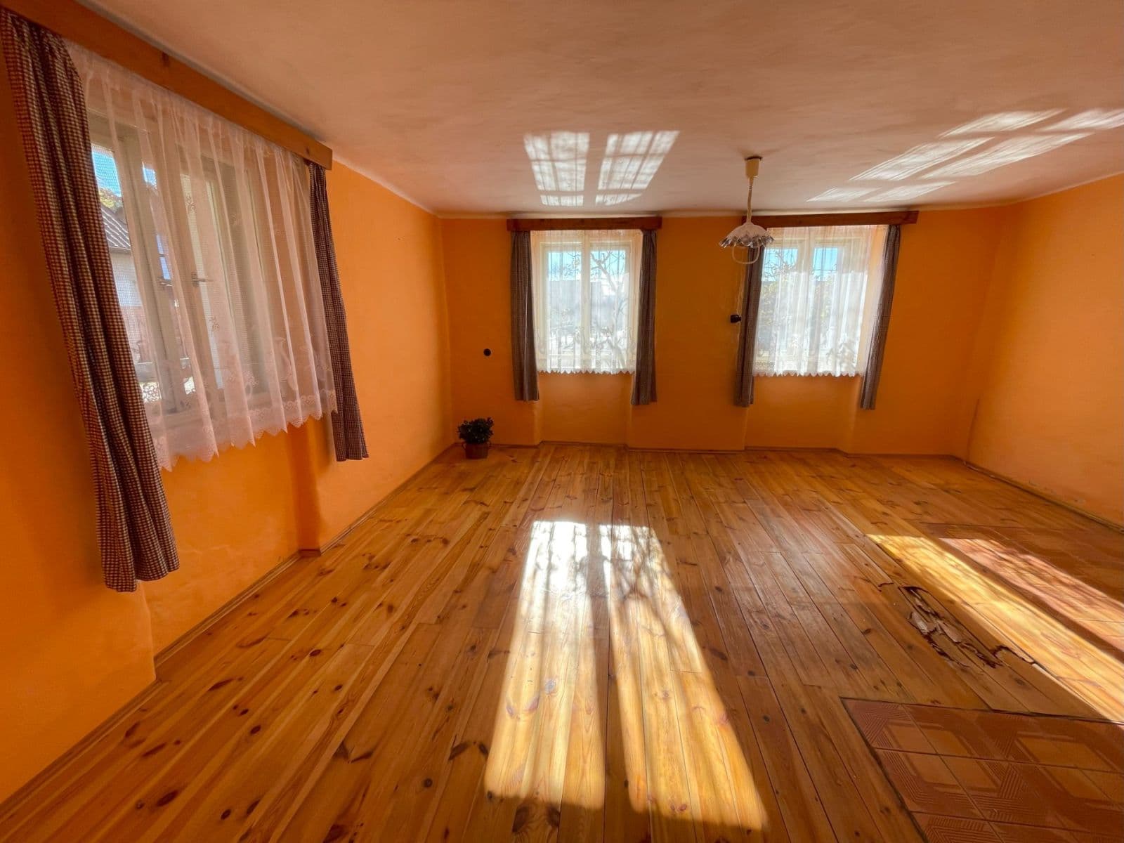 Predaj rekreačného objektu 1 m², pozemok 214 m², Borovno, Plzeňský kraj Predaj rekreačného objektu 1 m², pozemok 214 m², Borovno, Plzeňský kraj