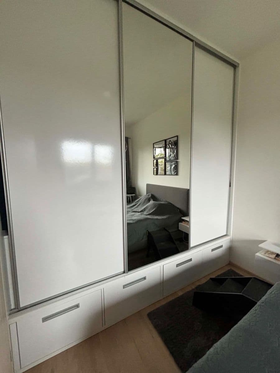 Prenájom bytu 2-izbový 59 m², Velvarská, Horoměřice, Středočeský kraj Prenájom bytu 2-izbový 59 m², Velvarská, Horoměřice, Středočeský kraj