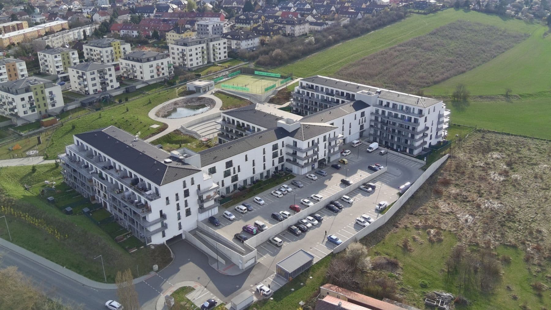 Prenájom bytu 2-izbový 59 m², Velvarská, Horoměřice, Středočeský kraj Prenájom bytu 2-izbový 59 m², Velvarská, Horoměřice, Středočeský kraj