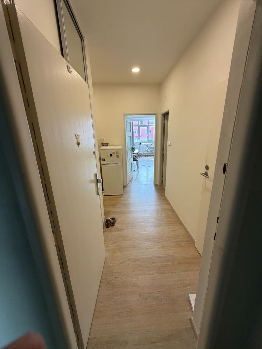 Prenájom bytu 1-izbový 31 m², 5. května, Praha, Praha Prenájom bytu 1-izbový 31 m², 5. května, Praha, Praha