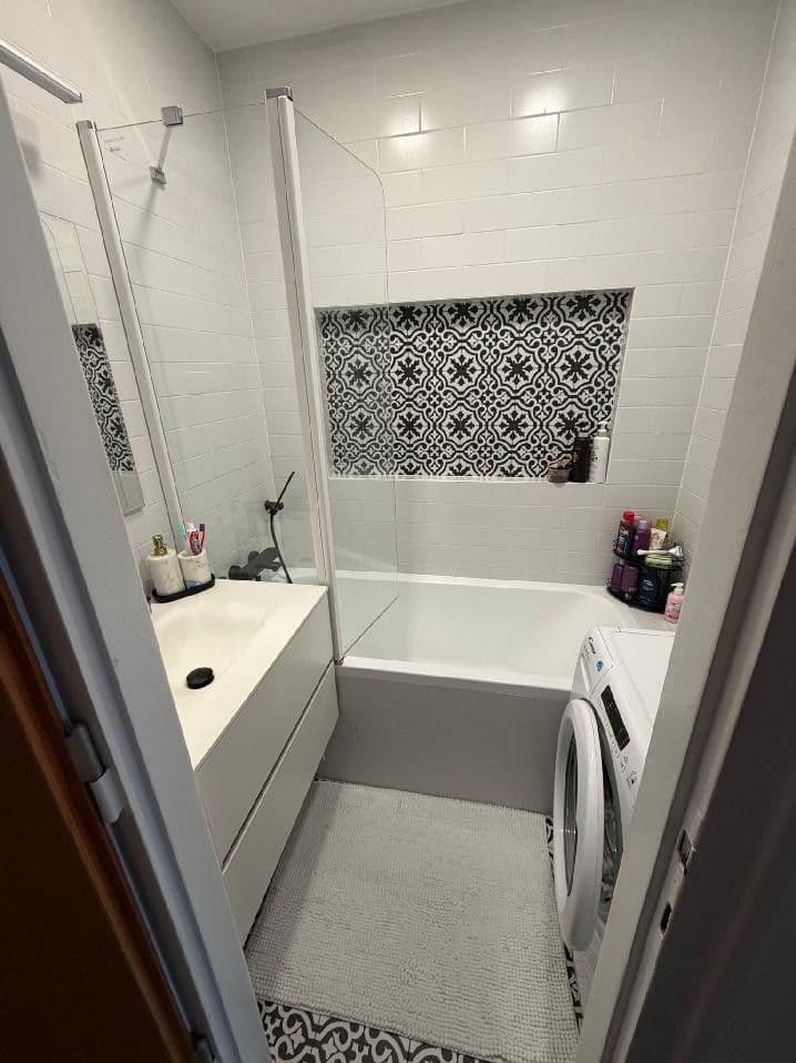Prenájom bytu 4-izbový 85 m², Radbuzská, Praha, Praha Prenájom bytu 4-izbový 85 m², Radbuzská, Praha, Praha