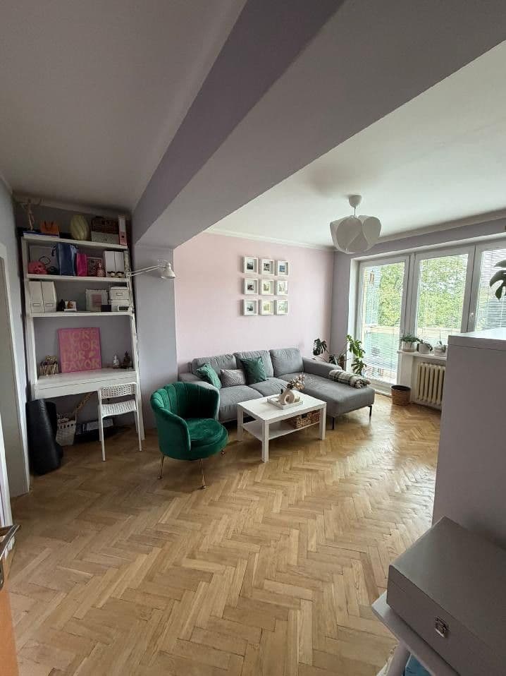 Prenájom bytu 4-izbový 85 m², Radbuzská, Praha, Praha Prenájom bytu 4-izbový 85 m², Radbuzská, Praha, Praha