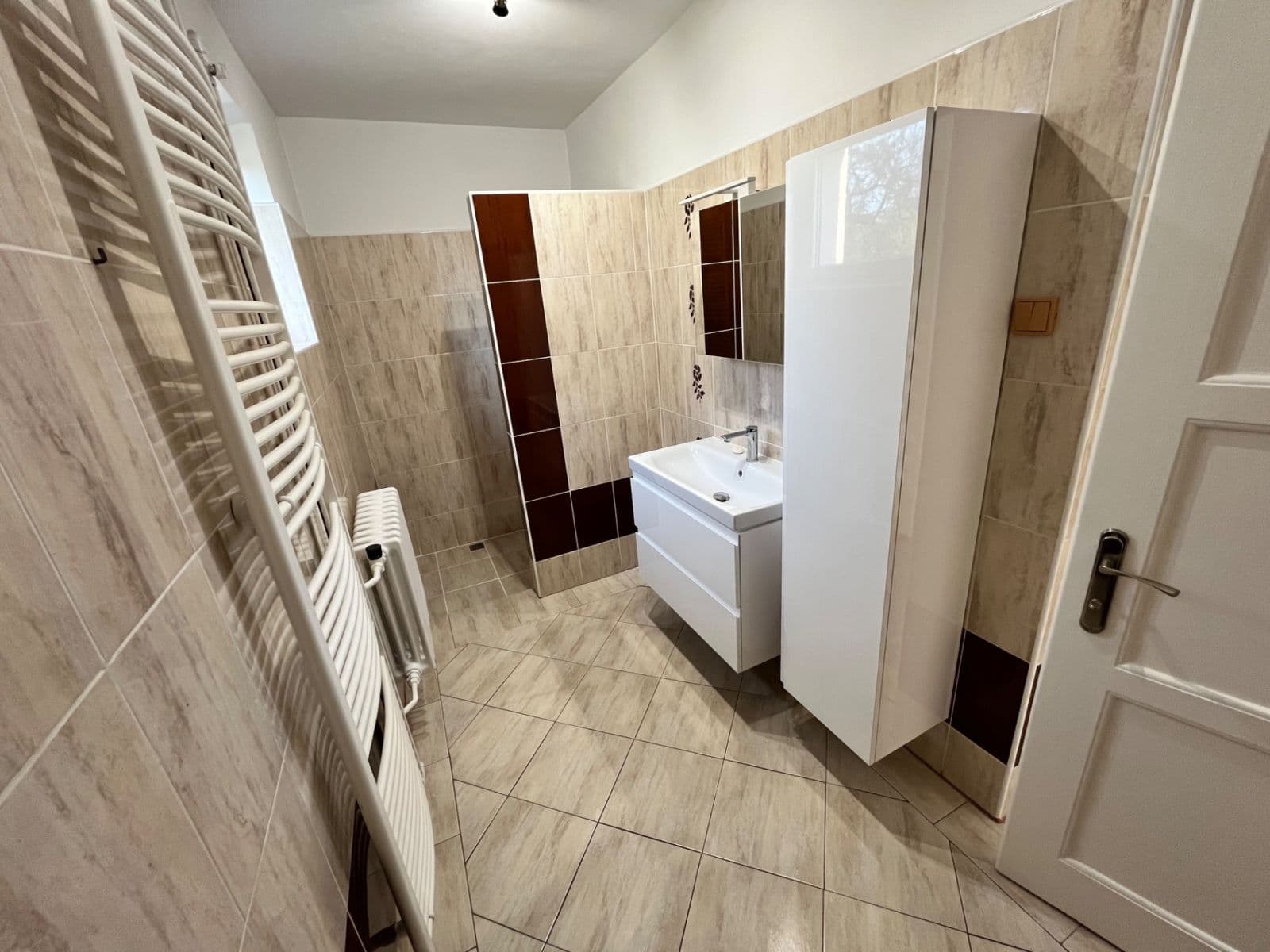 Prenájom domu 154 m², pozemok 593 m², Vělopolí, Moravskoslezský kraj Prenájom domu 154 m², pozemok 593 m², Vělopolí, Moravskoslezský kraj