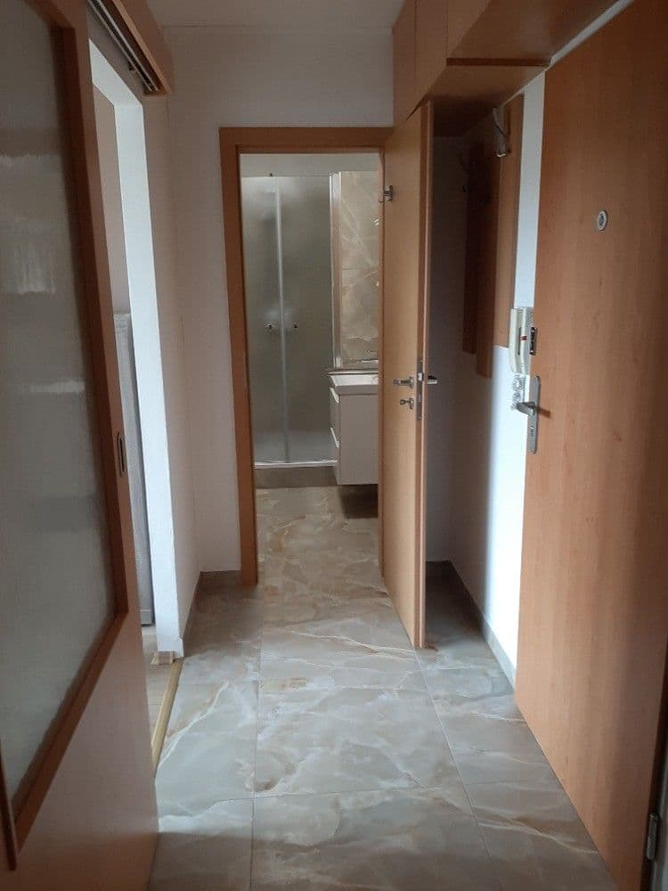 Prenájom bytu 2-izbový 44 m², Trnkova, Olomouc, Olomoucký kraj Prenájom bytu 2-izbový 44 m², Trnkova, Olomouc, Olomoucký kraj
