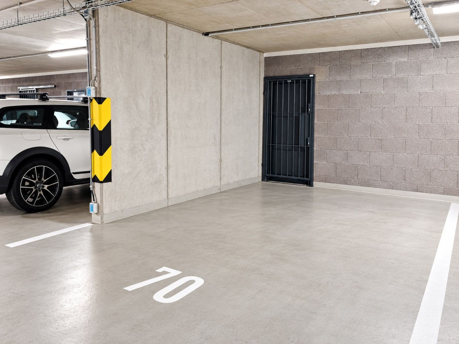 Predaj bytu 4-izbový 92 m², Zvěřinova, Praha, Praha Predaj bytu 4-izbový 92 m², Zvěřinova, Praha, Praha