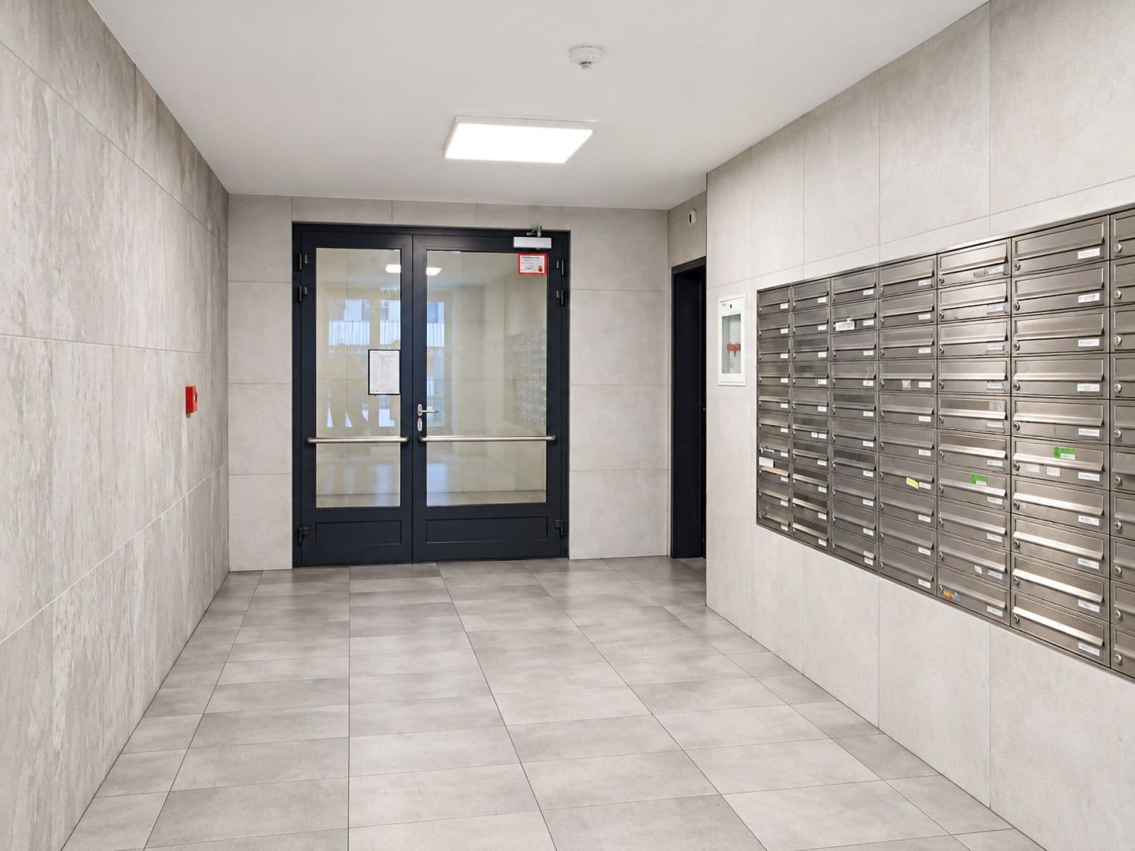 Predaj bytu 4-izbový 92 m², Zvěřinova, Praha, Praha Predaj bytu 4-izbový 92 m², Zvěřinova, Praha, Praha