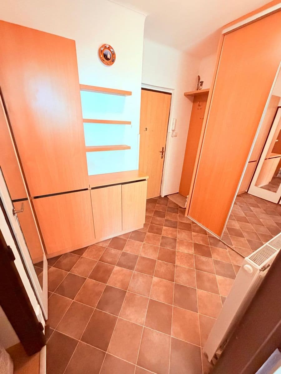 Prenájom bytu 2-izbový 52 m², Na Jezerce, Praha, Praha Prenájom bytu 2-izbový 52 m², Na Jezerce, Praha, Praha