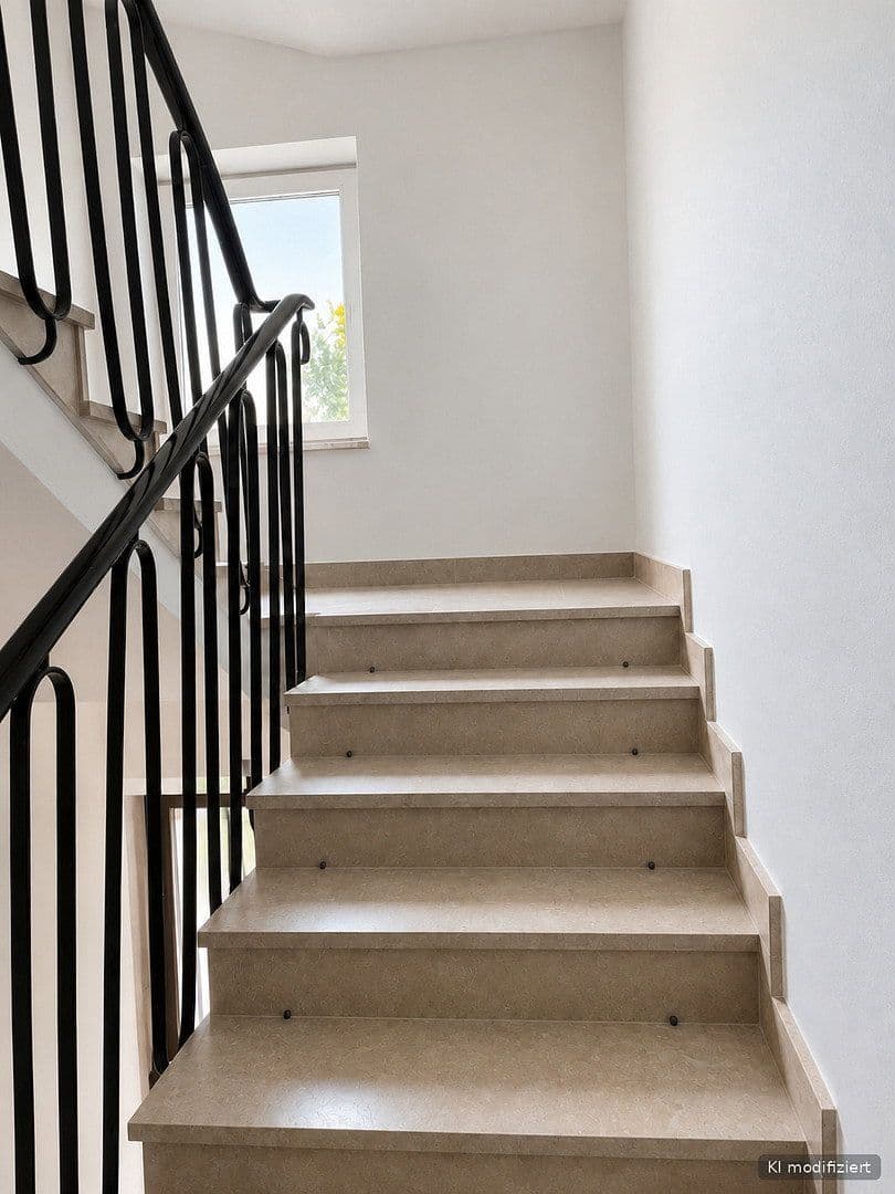 Prenájom bytu 4-izbový 118 m², Scheidter Straße 138, Saarbrücken, Sársko Prenájom bytu 4-izbový 118 m², Scheidter Straße 138, Saarbrücken, Sársko