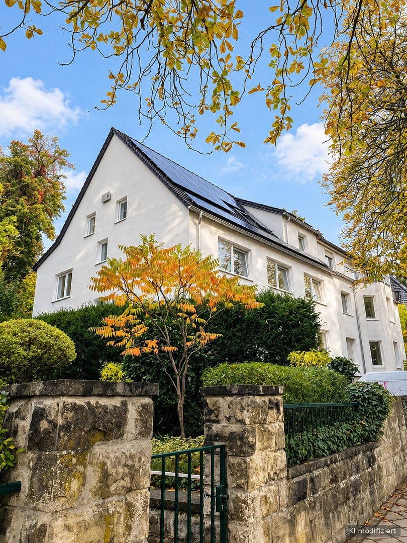 Prenájom bytu 4-izbový 118 m², Scheidter Straße 138, Saarbrücken, Sársko Prenájom bytu 4-izbový 118 m², Scheidter Straße 138, Saarbrücken, Sársko
