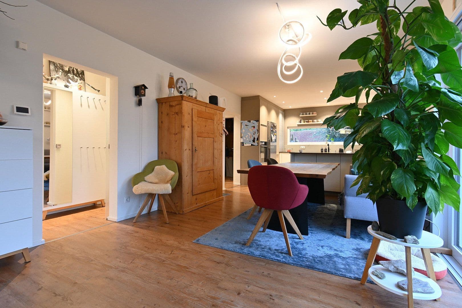 Predaj domu 180 m², pozemok 493 m², Ballrechten-Dottingen, Bádensko-Wurttembersko Predaj domu 180 m², pozemok 493 m², Ballrechten-Dottingen, Bádensko-Wurttembersko