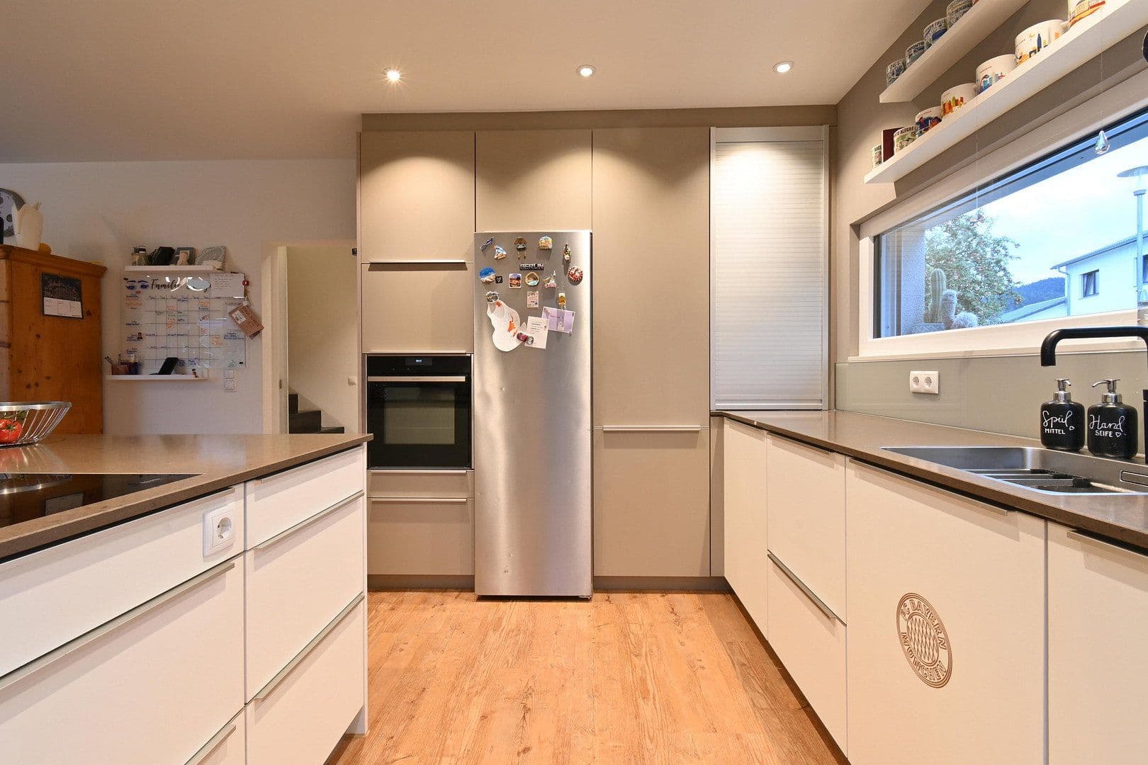 Predaj domu 180 m², pozemok 493 m², Ballrechten-Dottingen, Bádensko-Wurttembersko Predaj domu 180 m², pozemok 493 m², Ballrechten-Dottingen, Bádensko-Wurttembersko