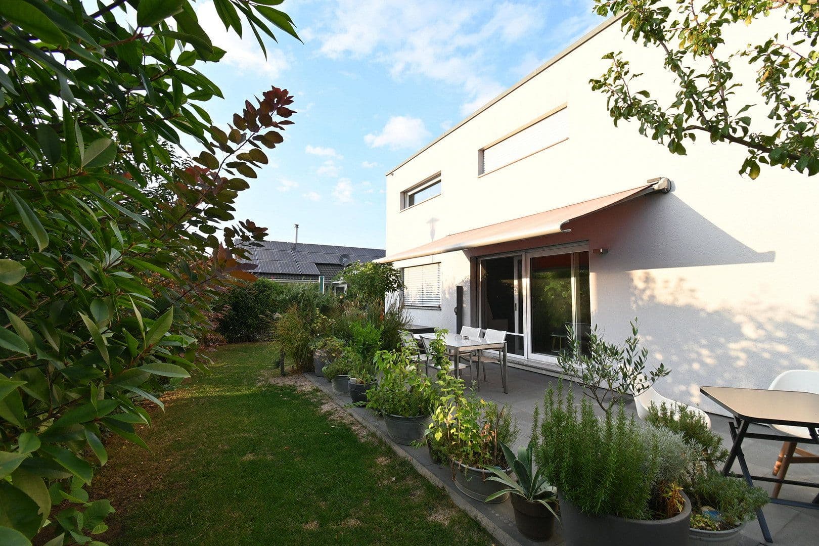 Predaj domu 180 m², pozemok 493 m², Ballrechten-Dottingen, Bádensko-Wurttembersko Predaj domu 180 m², pozemok 493 m², Ballrechten-Dottingen, Bádensko-Wurttembersko