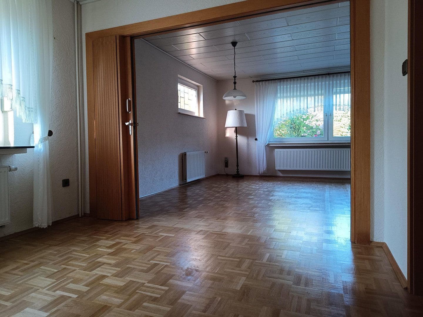 Predaj domu 116 m², pozemok 500 m², Rastede, Dolné Sasko Predaj domu 116 m², pozemok 500 m², Rastede, Dolné Sasko