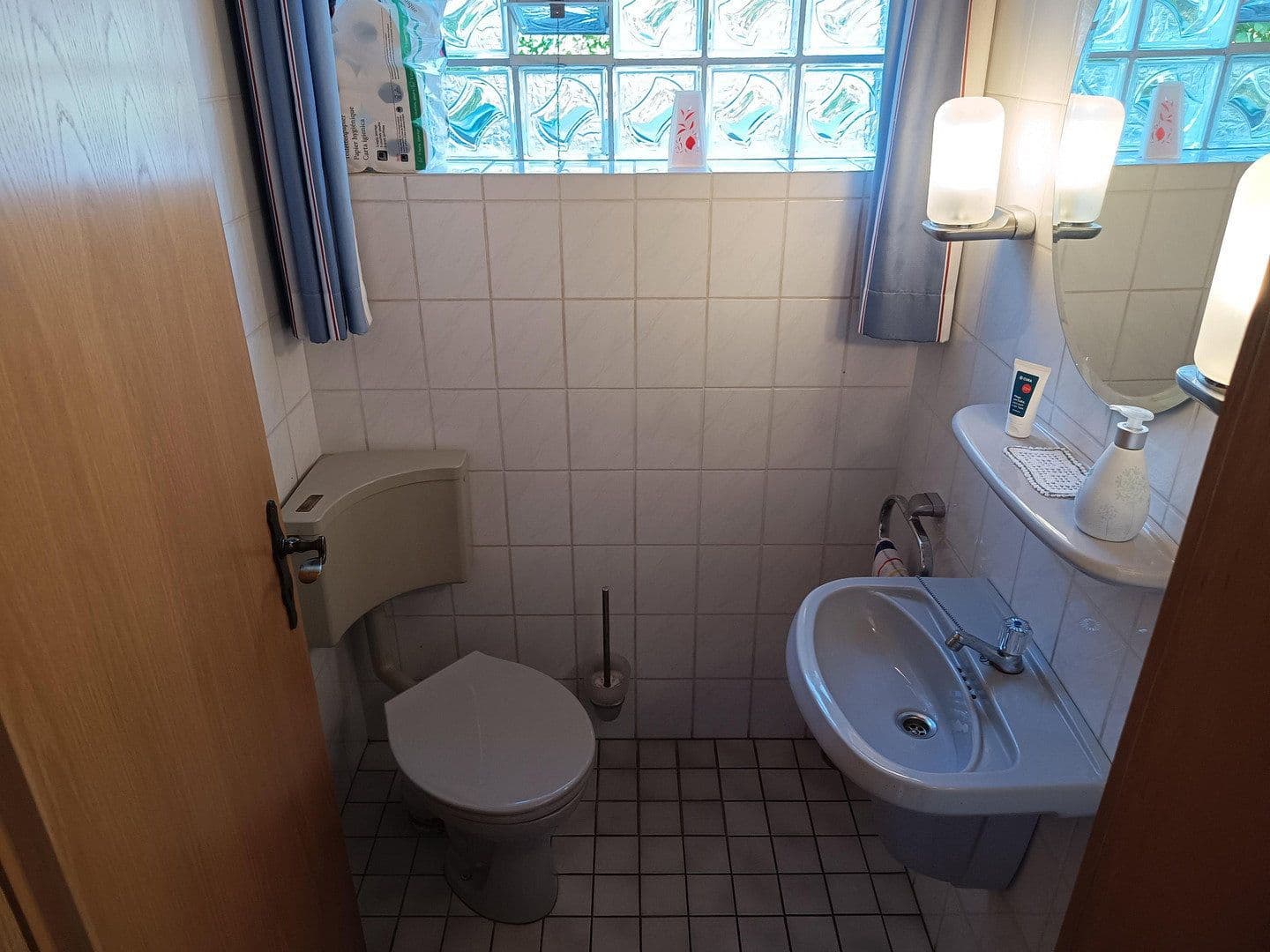 Predaj domu 116 m², pozemok 500 m², Rastede, Dolné Sasko Predaj domu 116 m², pozemok 500 m², Rastede, Dolné Sasko
