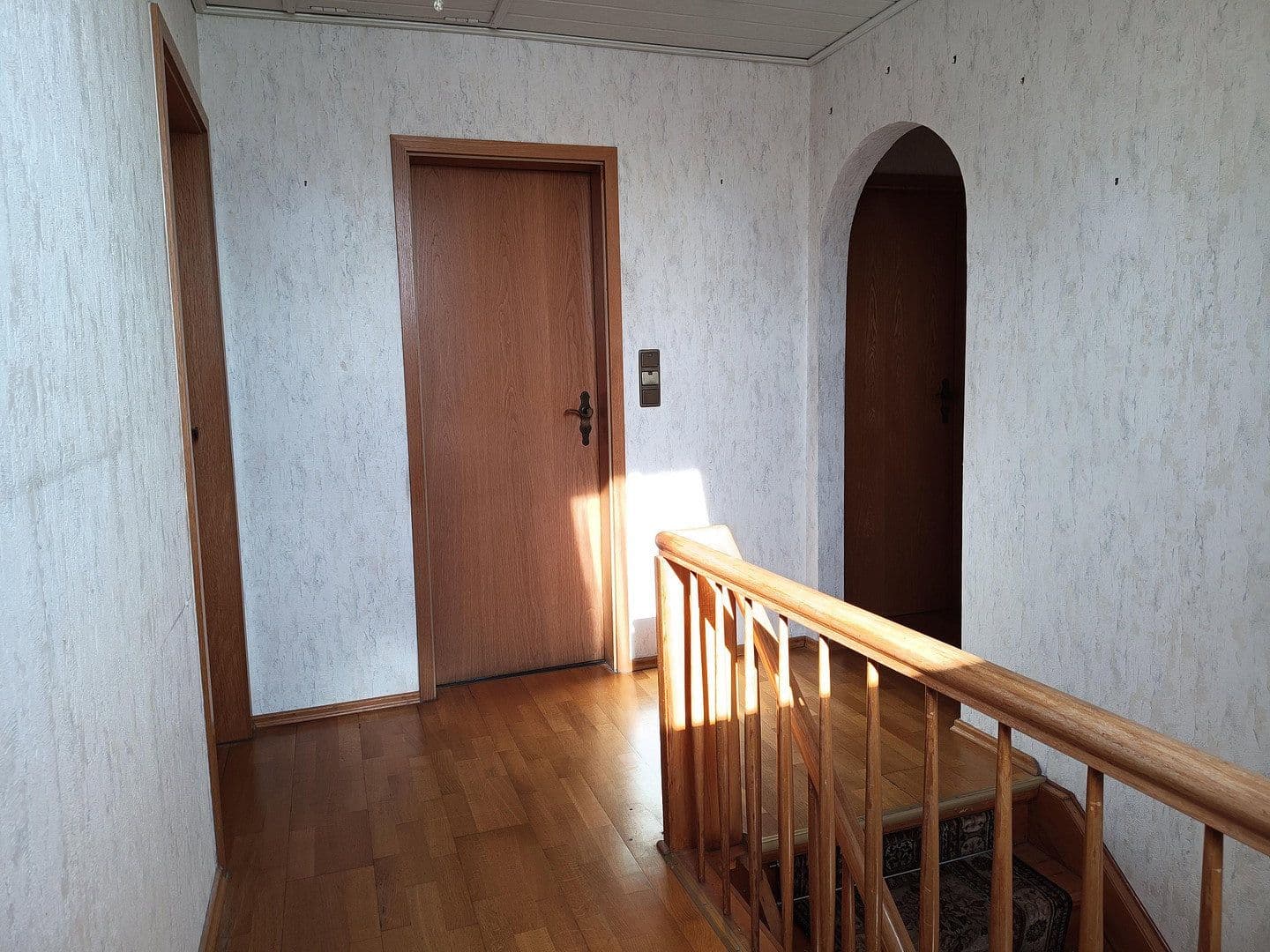 Predaj domu 116 m², pozemok 500 m², Rastede, Dolné Sasko Predaj domu 116 m², pozemok 500 m², Rastede, Dolné Sasko