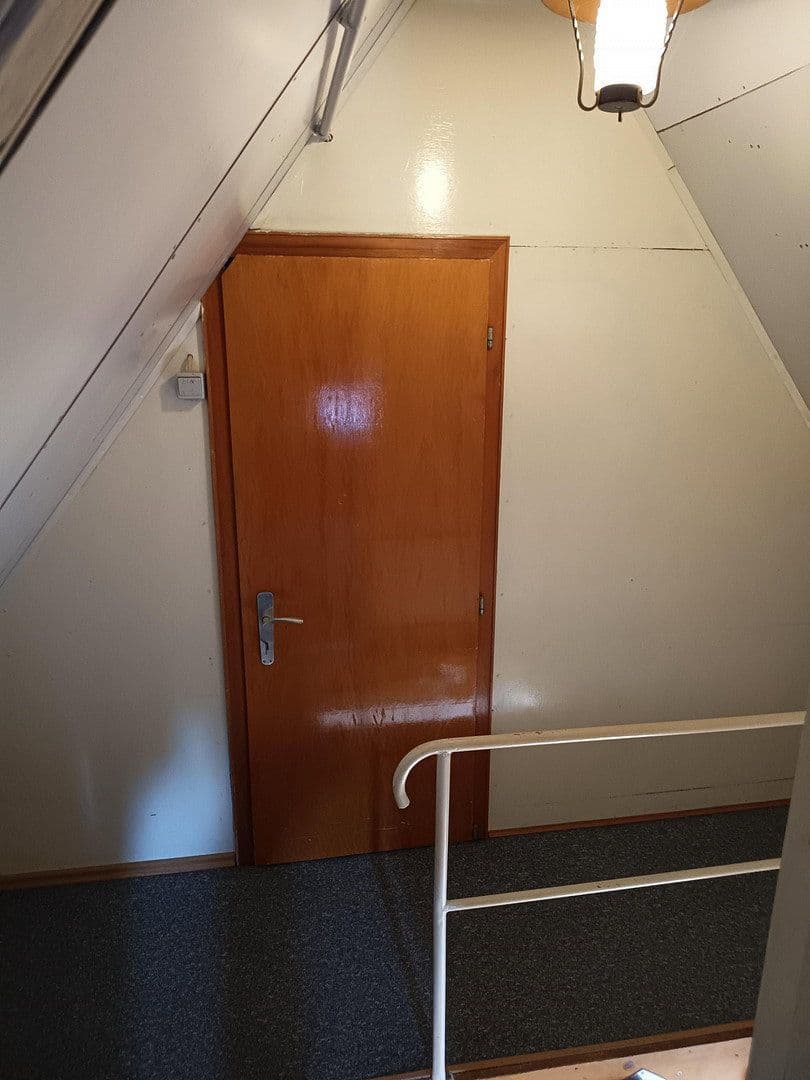 Predaj domu 116 m², pozemok 500 m², Rastede, Dolné Sasko Predaj domu 116 m², pozemok 500 m², Rastede, Dolné Sasko