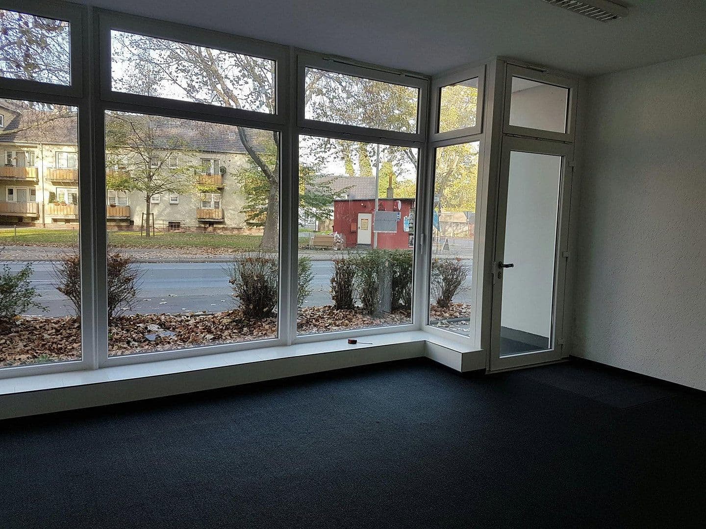Prenájom kancelárie 30 m², Duisburg, Severné Porýnie - Westfálsko Prenájom kancelárie 30 m², Duisburg, Severné Porýnie - Westfálsko