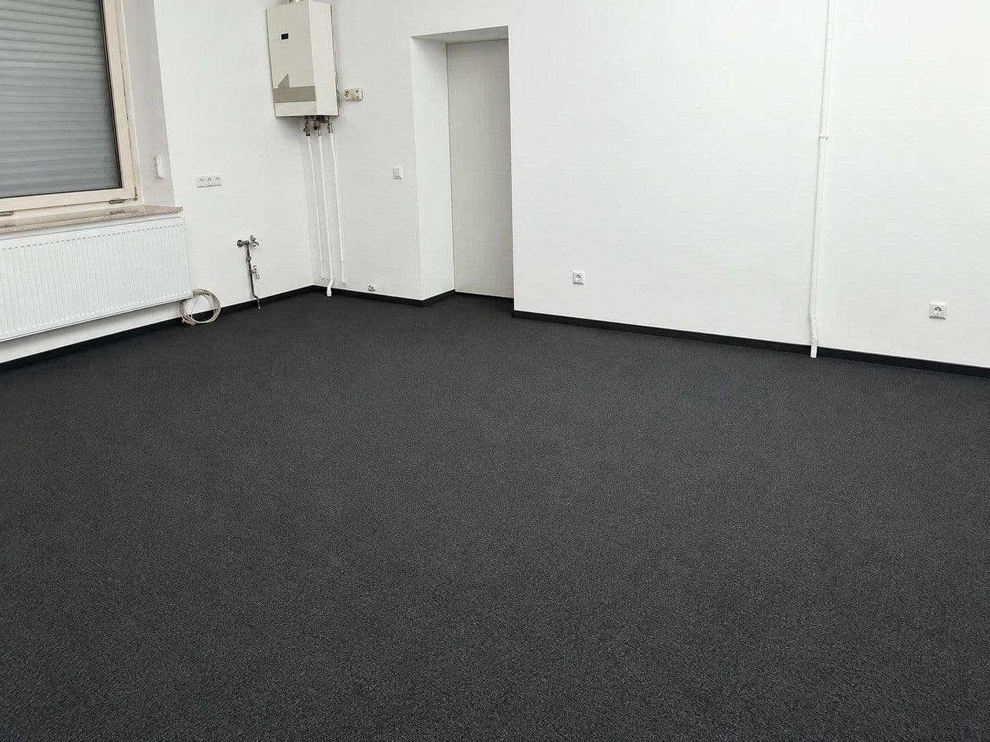 Prenájom kancelárie 30 m², Duisburg, Severné Porýnie - Westfálsko Prenájom kancelárie 30 m², Duisburg, Severné Porýnie - Westfálsko