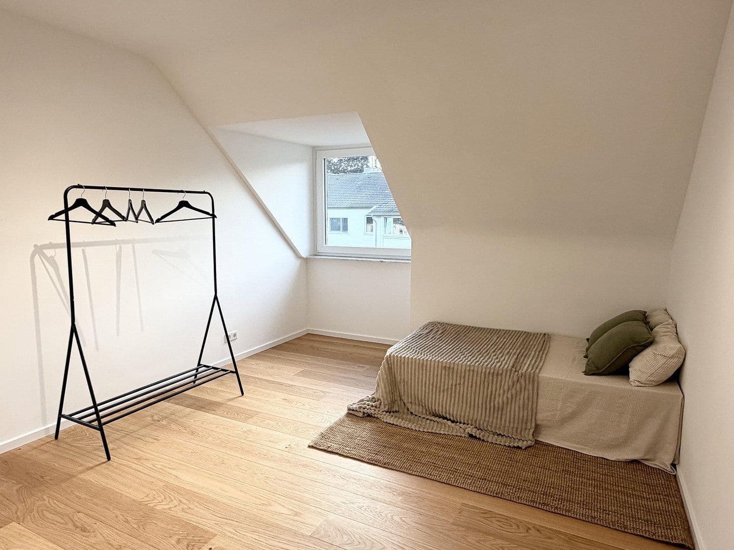 Predaj bytu 3-izbový 64 m², Köln, Severné Porýnie - Westfálsko Predaj bytu 3-izbový 64 m², Köln, Severné Porýnie - Westfálsko