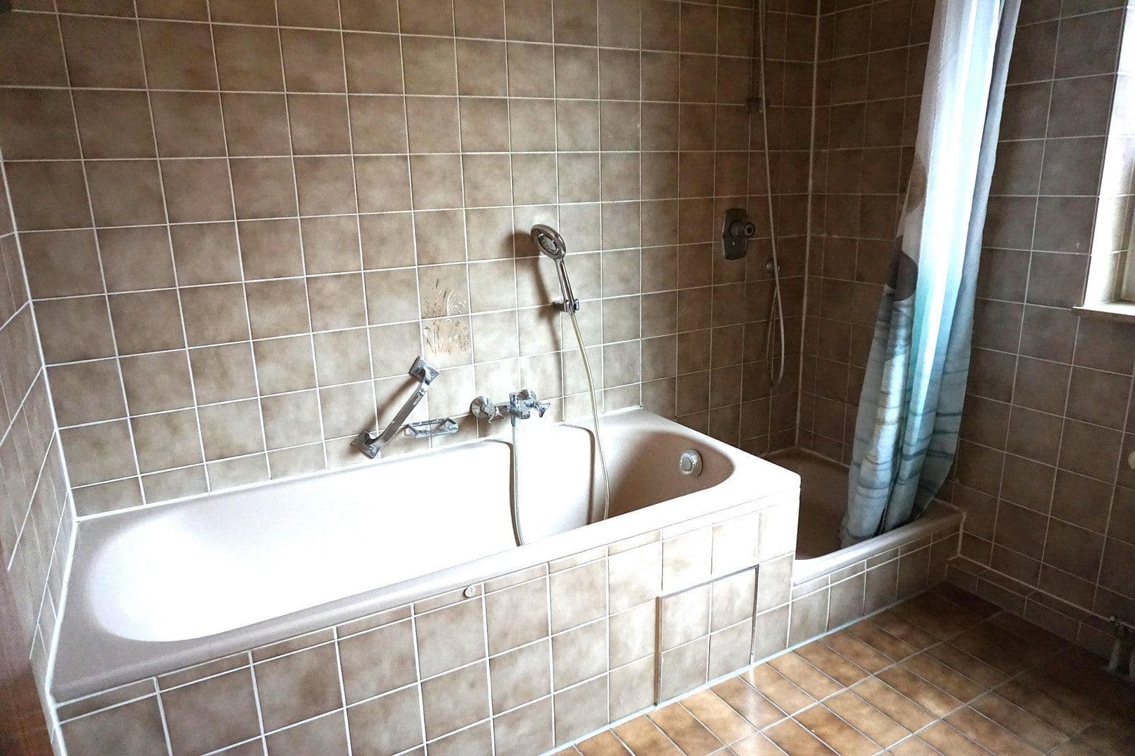 Predaj bytu 3-izbový 85 m², Erdmannhausen, Bádensko-Wurttembersko Predaj bytu 3-izbový 85 m², Erdmannhausen, Bádensko-Wurttembersko