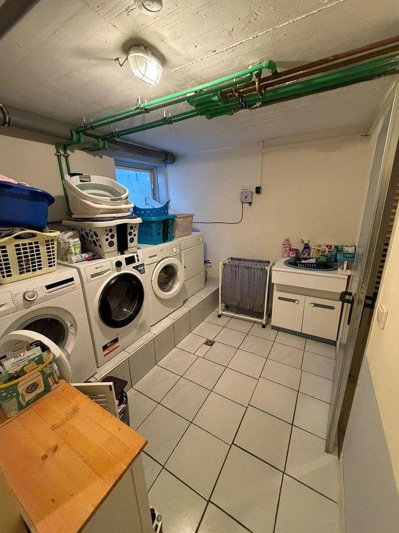 Prenájom bytu 4-izbový 102 m², Am Sonnenhang 8, Oberbettingen, Porýnie-Falcko Prenájom bytu 4-izbový 102 m², Am Sonnenhang 8, Oberbettingen, Porýnie-Falcko