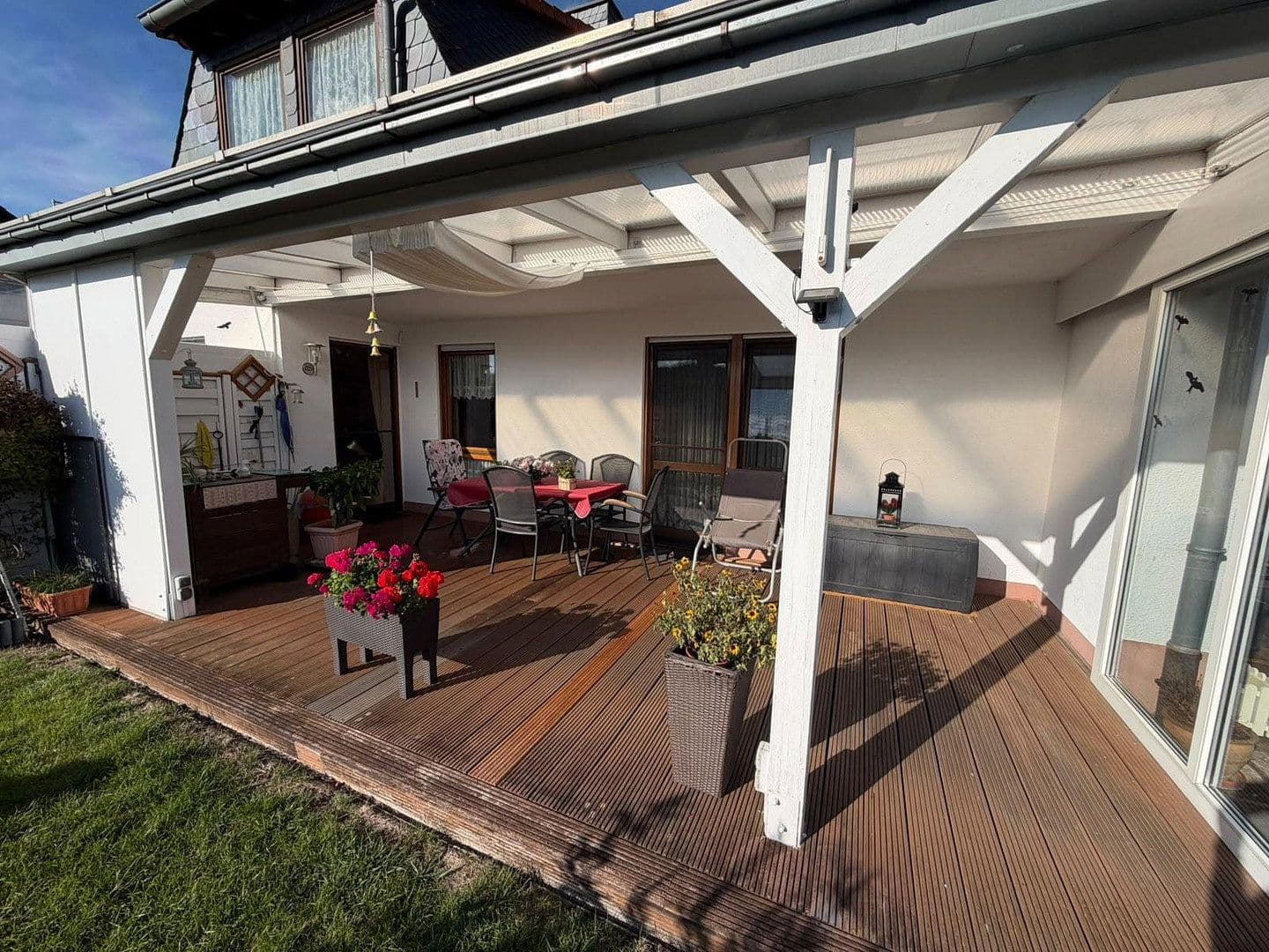Prenájom bytu 4-izbový 102 m², Am Sonnenhang 8, Oberbettingen, Porýnie-Falcko Prenájom bytu 4-izbový 102 m², Am Sonnenhang 8, Oberbettingen, Porýnie-Falcko