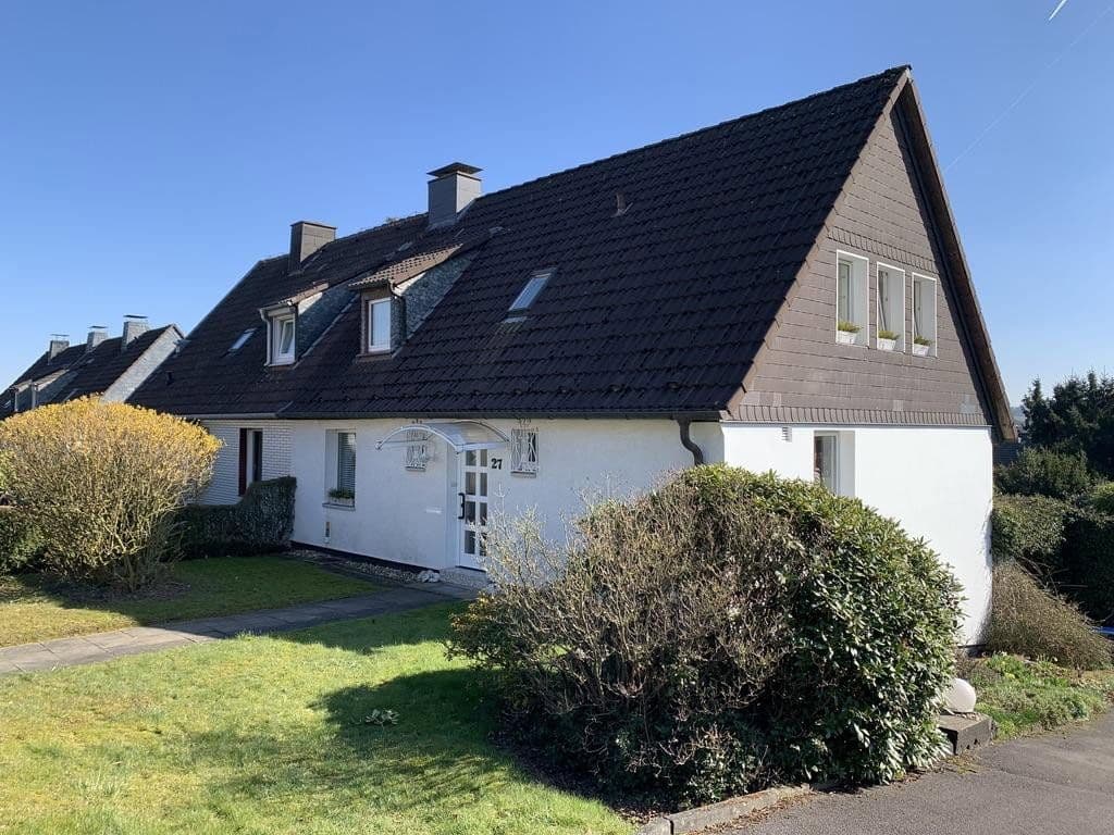 Predaj domu 115 m², pozemok 1.171 m², Velbert, Severné Porýnie - Westfálsko Predaj domu 115 m², pozemok 1.171 m², Velbert, Severné Porýnie - Westfálsko