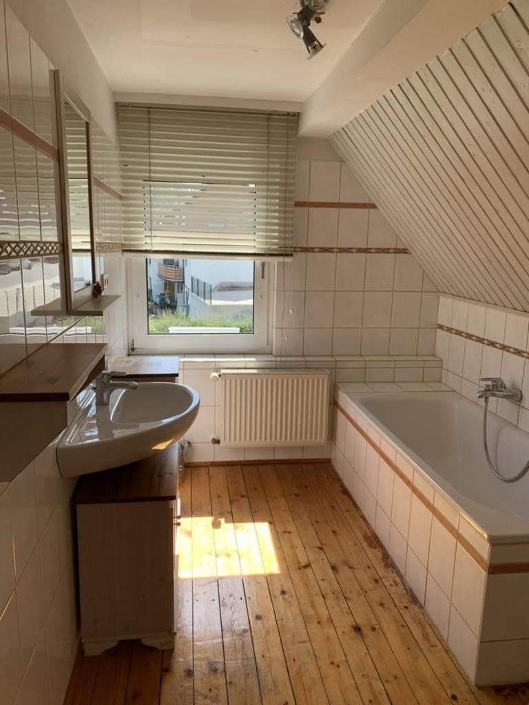 Predaj domu 115 m², pozemok 1.171 m², Velbert, Severné Porýnie - Westfálsko Predaj domu 115 m², pozemok 1.171 m², Velbert, Severné Porýnie - Westfálsko