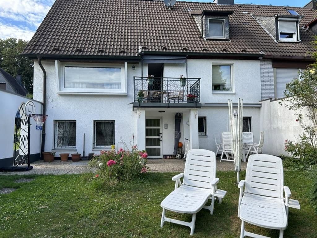 Predaj domu 115 m², pozemok 1.171 m², Velbert, Severné Porýnie - Westfálsko Predaj domu 115 m², pozemok 1.171 m², Velbert, Severné Porýnie - Westfálsko