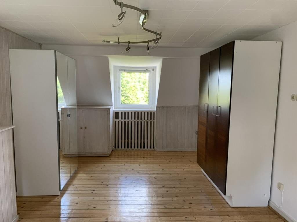Predaj domu 115 m², pozemok 1.171 m², Velbert, Severné Porýnie - Westfálsko Predaj domu 115 m², pozemok 1.171 m², Velbert, Severné Porýnie - Westfálsko
