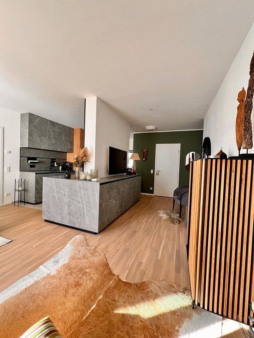 Predaj bytu 3-izbový 85 m², Berlin, Berlín Predaj bytu 3-izbový 85 m², Berlin, Berlín