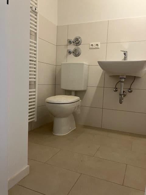 Prenájom bytu 2-izbový 55 m², Denninger Straße 208, München, Bavorsko Prenájom bytu 2-izbový 55 m², Denninger Straße 208, München, Bavorsko