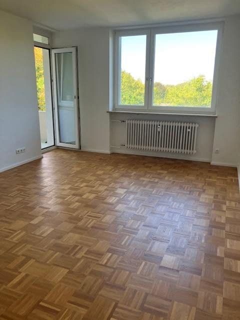 Prenájom bytu 2-izbový 55 m², Denninger Straße 208, München, Bavorsko Prenájom bytu 2-izbový 55 m², Denninger Straße 208, München, Bavorsko