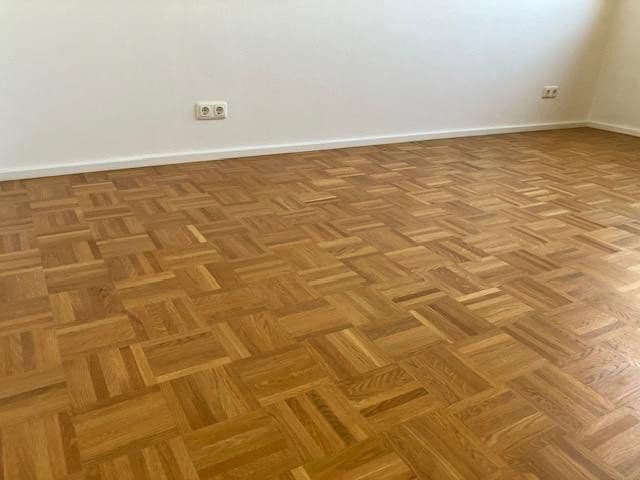 Prenájom bytu 2-izbový 55 m², Denninger Straße 208, München, Bavorsko Prenájom bytu 2-izbový 55 m², Denninger Straße 208, München, Bavorsko