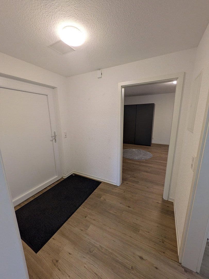 Prenájom bytu 2-izbový 57 m², Markgröningen, Bádensko-Wurttembersko Prenájom bytu 2-izbový 57 m², Markgröningen, Bádensko-Wurttembersko