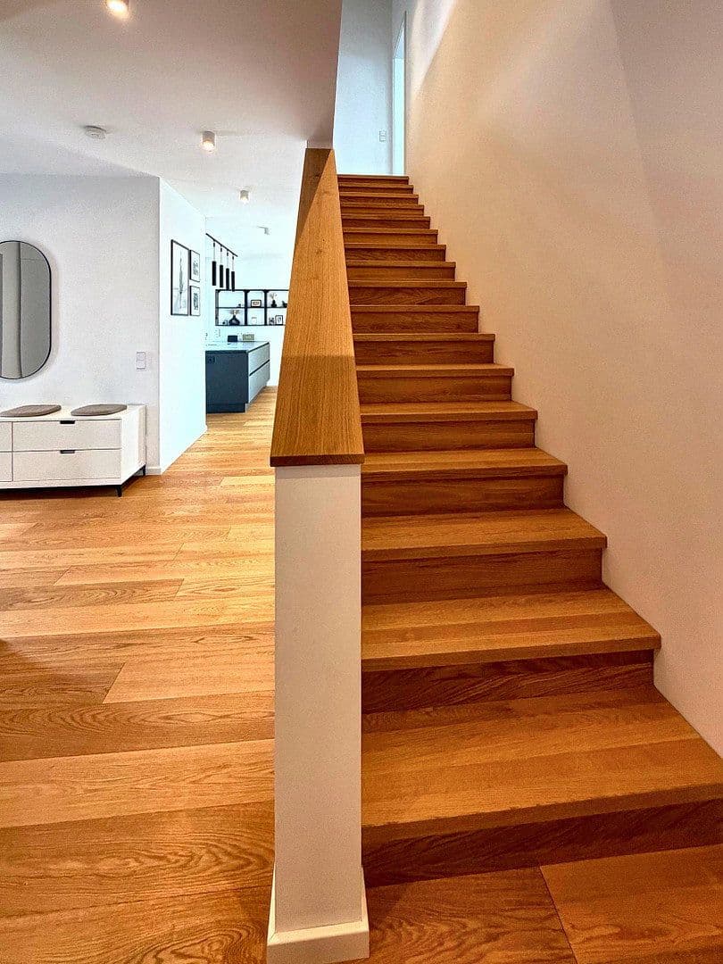 Predaj domu 192 m², pozemok 737 m², Horb am Neckar, Bádensko-Wurttembersko Predaj domu 192 m², pozemok 737 m², Horb am Neckar, Bádensko-Wurttembersko