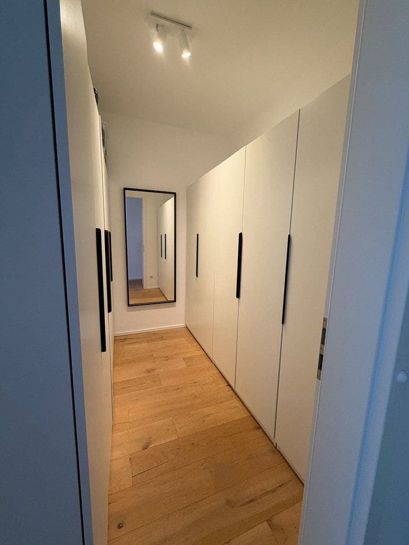 Prenájom bytu 5-izbový 178 m², Am Alten Sportplatz 9, Fulda, Hesensko Prenájom bytu 5-izbový 178 m², Am Alten Sportplatz 9, Fulda, Hesensko