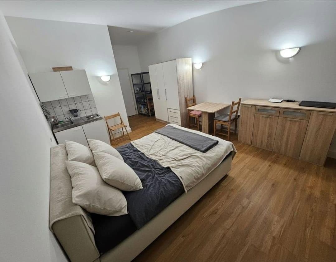 Prenájom bytu 1-izbový 24 m², Nürnberg, Bavorsko Prenájom bytu 1-izbový 24 m², Nürnberg, Bavorsko